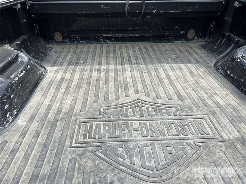 Ford F-350 Harley Davidson 4x4 Crew Cab Pickup Άλλα Vans