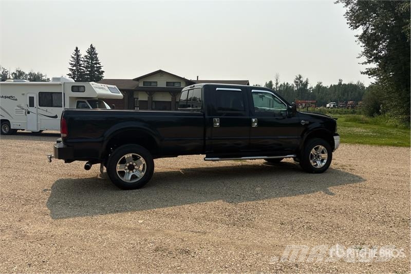 Ford F-350 Harley Davidson 4x4 Crew Cab Pickup Άλλα Vans
