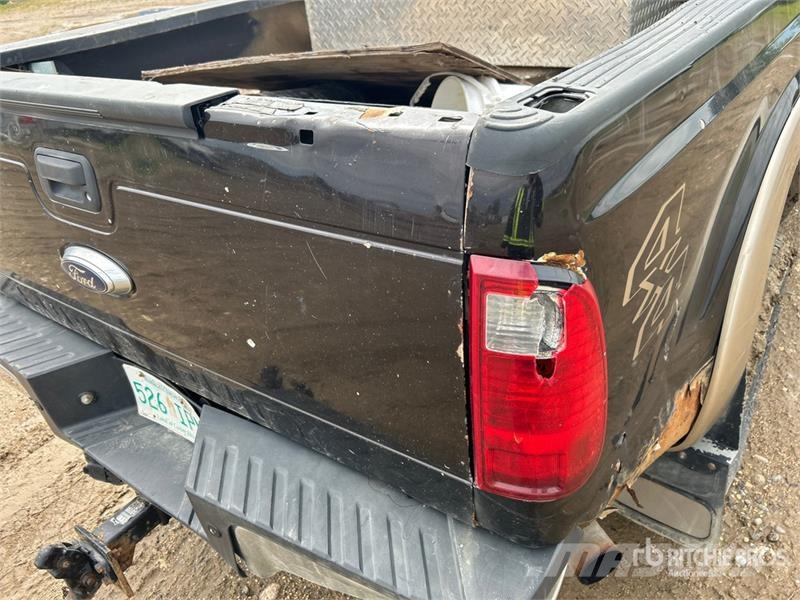 Ford F-350 Lariat 4x4 Crew Cab Pickup Άλλα Vans