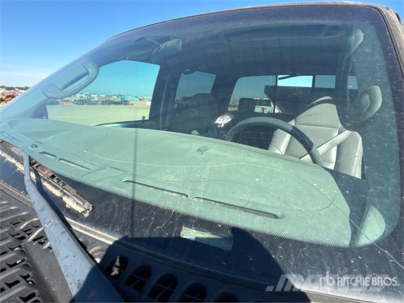 Ford F-350 Lariat 4x4 Crew Cab Spreader Truck Veicoli municipali