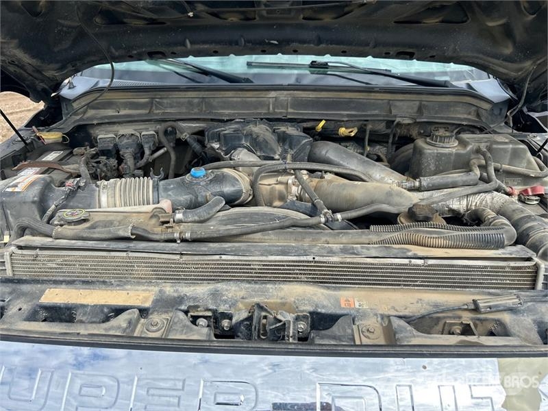 Ford F-350 Lariat 4x4 Crew Cab Pickup Άλλα Vans