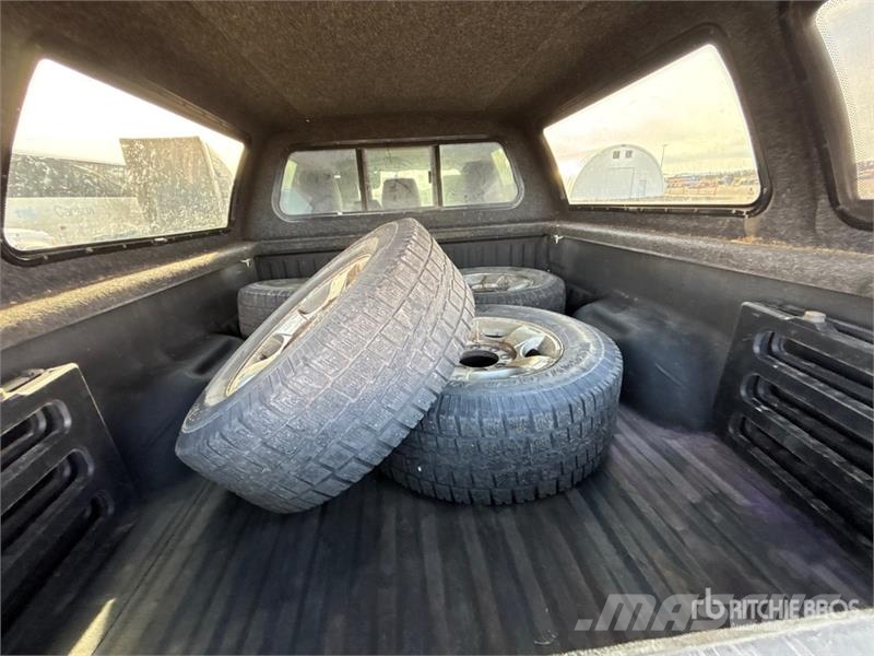 Ford F-350 Lariat 4x4 Crew Cab Pickup Autre fourgon / utilitaire