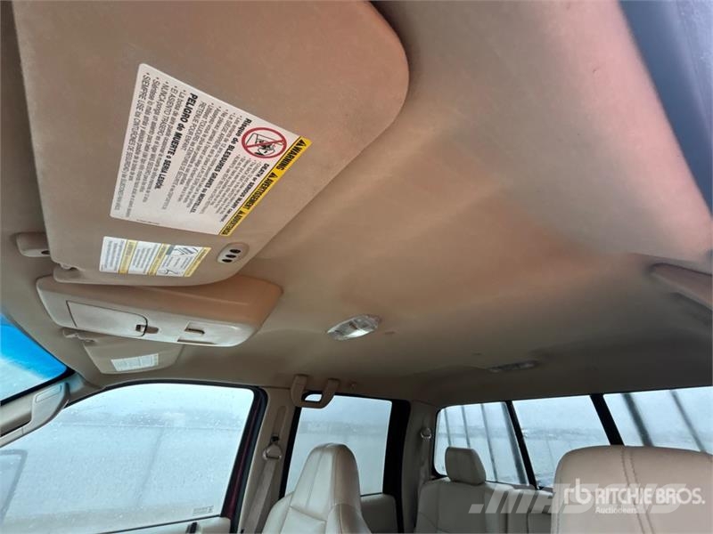 Ford F-350 Lariat 4x4 Crew Cab Pickup Furgoni altro