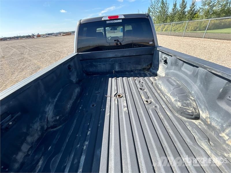 Ford F-350 Lariat 4x4 Crew Cab Pickup Прочие фургоны