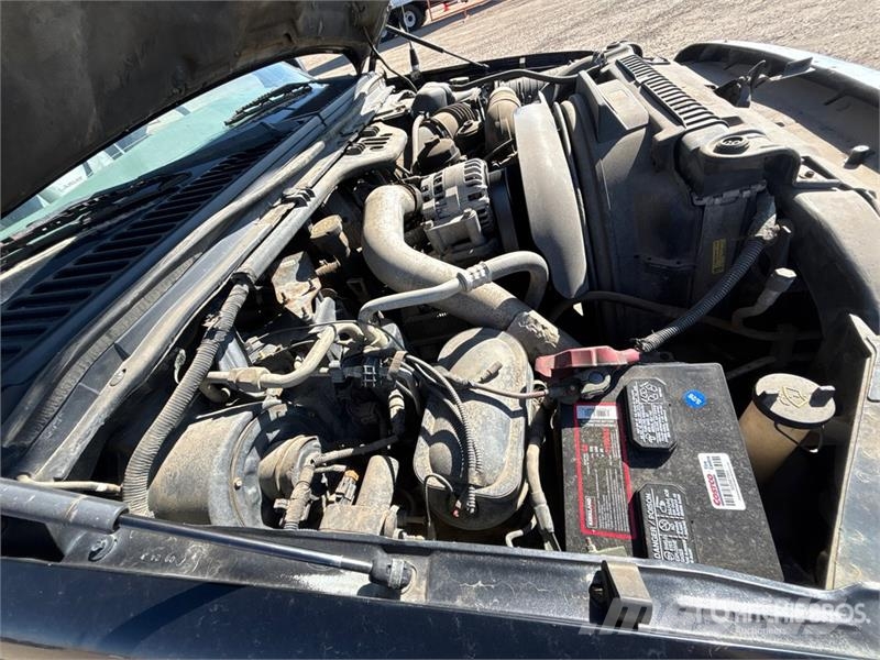Ford F-350 Lariat 4x4 Crew Cab Spreader Truck Veicoli municipali