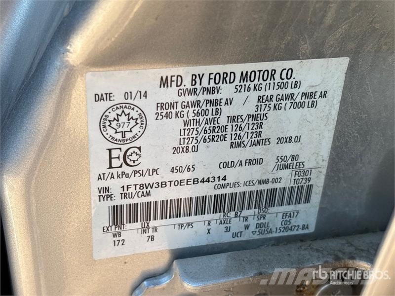 Ford F-350 Lariat 4x4 Crew Cab Pickup Ostalo