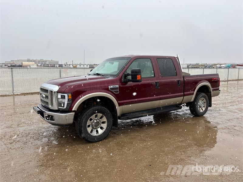 Ford F-350 Lariat 4x4 Crew Cab Pickup Furgoni altro