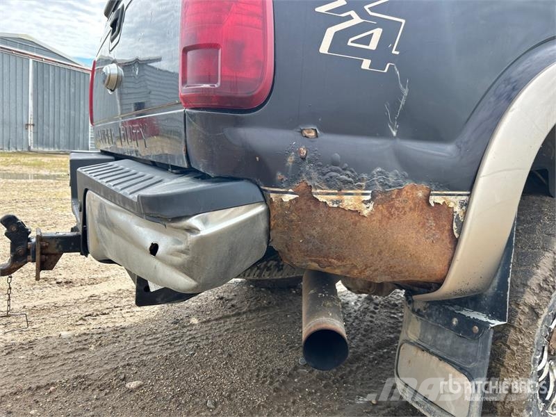 Ford F-350 Lariat 4x4 Crew Cab Pickup Άλλα Vans