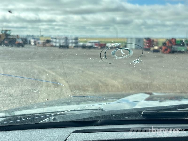 Ford F-350 Lariat 4x4 Crew Cab Pickup Anders