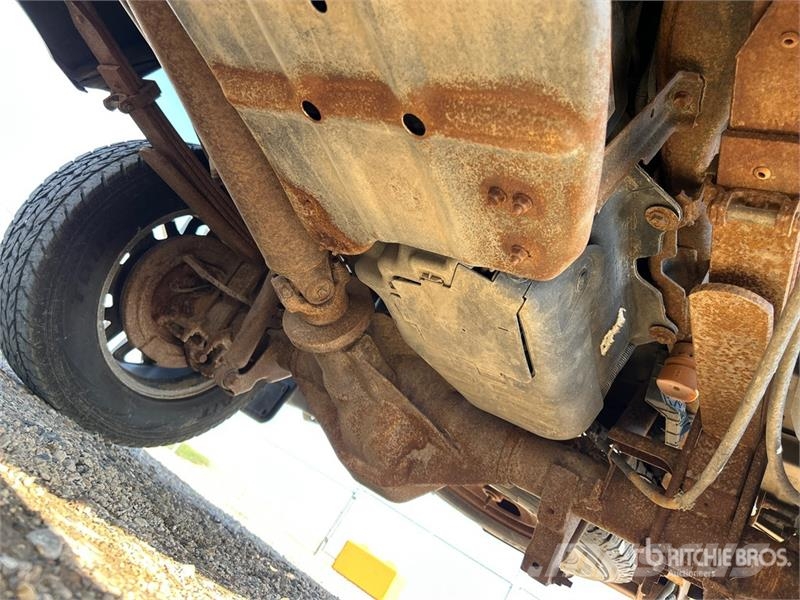 Ford F-350 Lariat 4x4 Crew Cab Pickup Прочие фургоны
