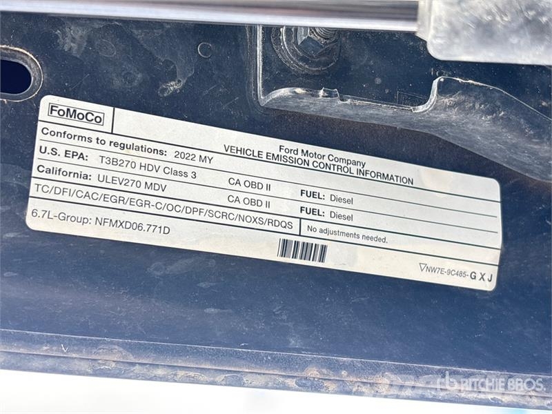Ford F-350 Lariat 4x4 Crew Cab Pickup Anders