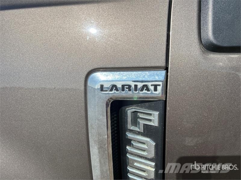 Ford F-350 Lariat 4x4 Crew Cab Pickup Прочие фургоны