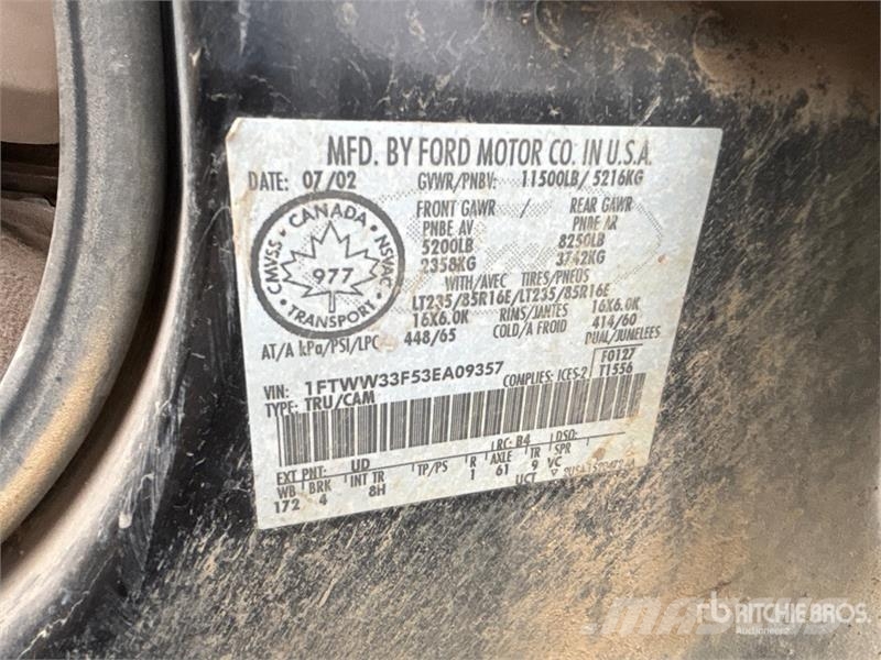 Ford F-350 Lariat 4x4 Crew Cab Pickup (Inoperable) Other