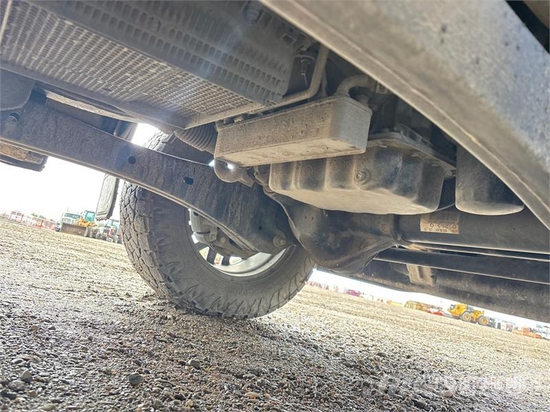 Ford F-350 Lariat 4x4 Crew Cab Pickup Anders
