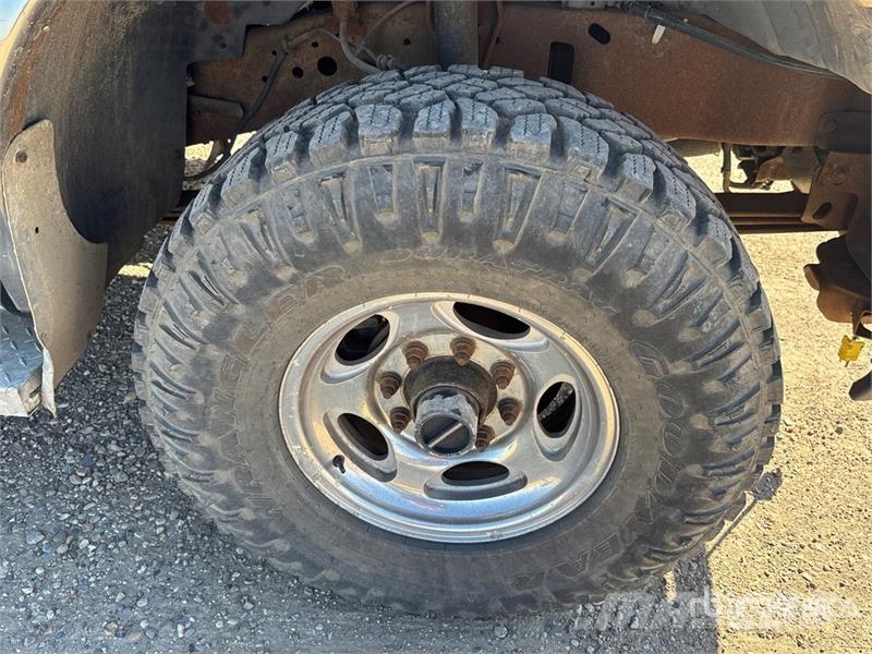 Ford F-350 Lariat 4x4 Crew Cab Spreader Truck Veicoli municipali