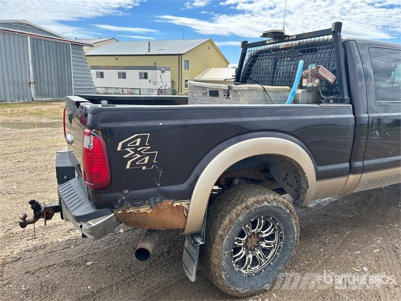 Ford F-350 Lariat 4x4 Crew Cab Pickup Άλλα Vans