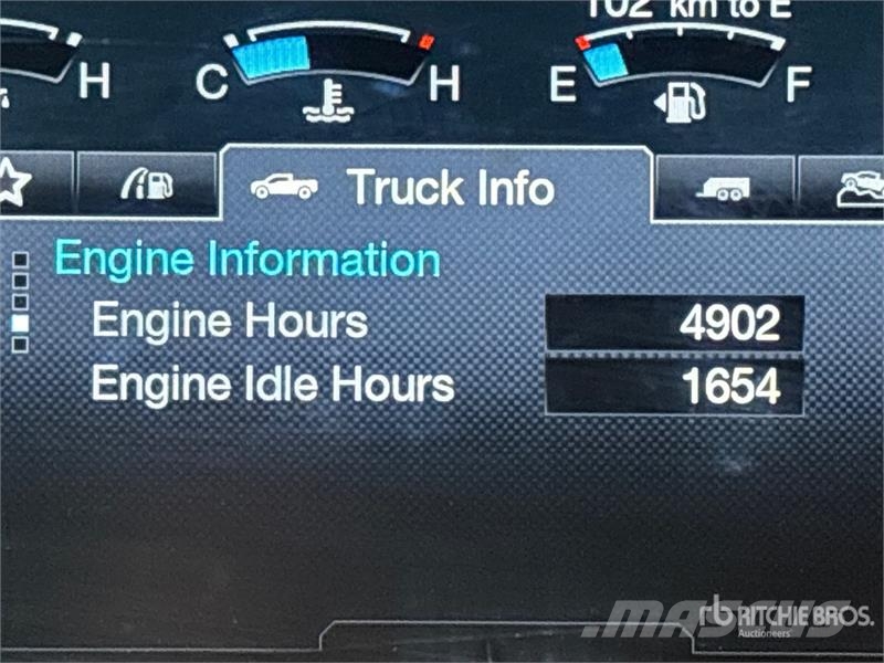 Ford F-350 Lariat 4x4 Crew Cab Pickup Ostalo