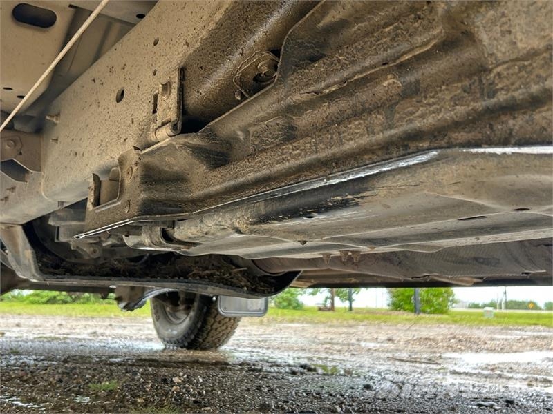Ford F-350 Super Duty 4x4 Crew Cab Pickup Άλλα Vans