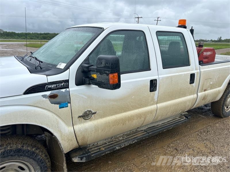 Ford F-350 Super Duty 4x4 Crew Cab Pickup Άλλα Vans