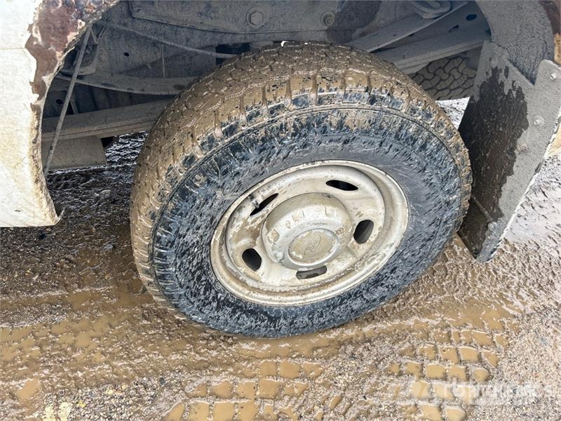 Ford F-350 Super Duty 4x4 Crew Cab Pickup Άλλα Vans