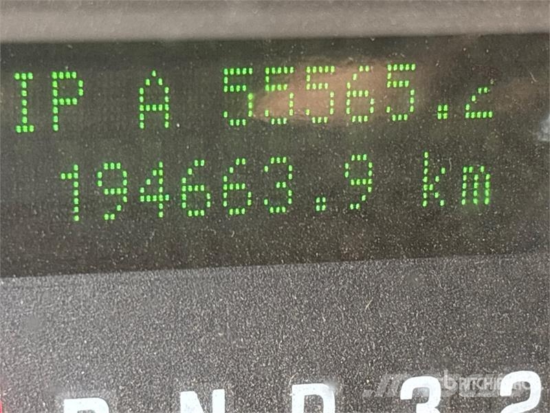 Ford F-350 XL Hytter och interiör