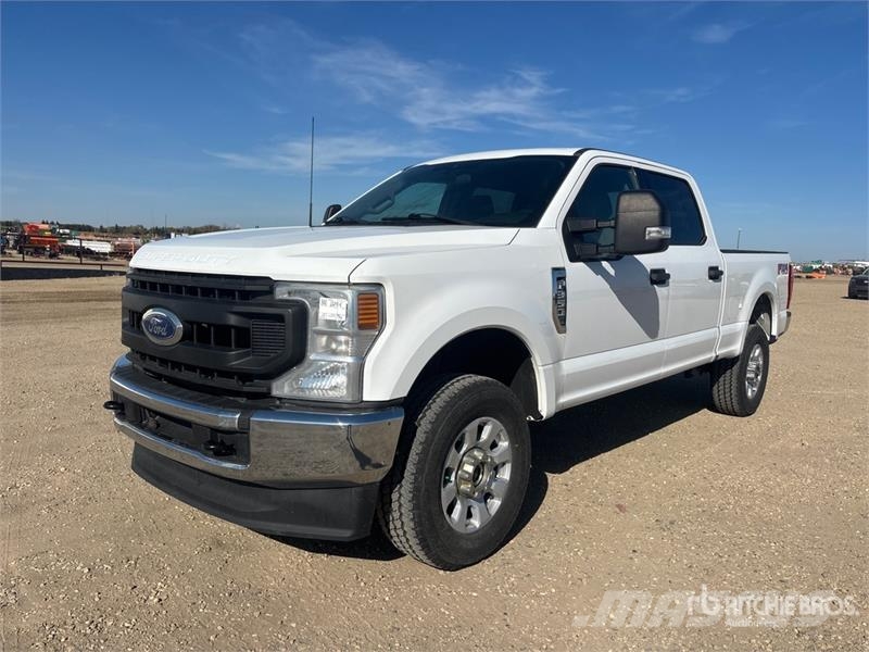Ford F-350 XL 4x4 Crew Cab Pickup Прочие фургоны