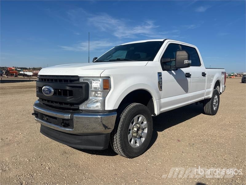 Ford F-350 XL 4x4 Crew Cab Pickup Прочие фургоны