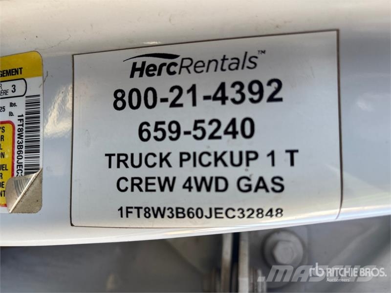 Ford F-350 XL 4x4 Crew Cab Pickup Drugi