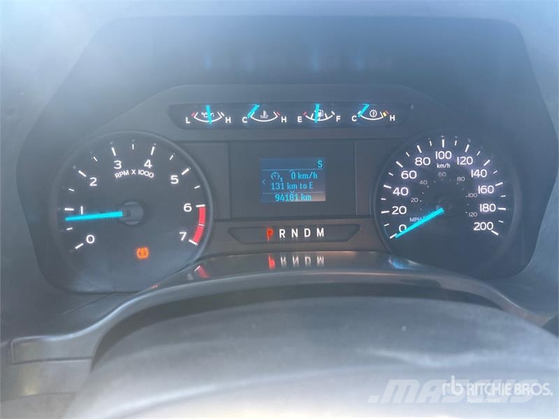 Ford F-350 XL 4x4 Crew Cab Pickup Прочие фургоны
