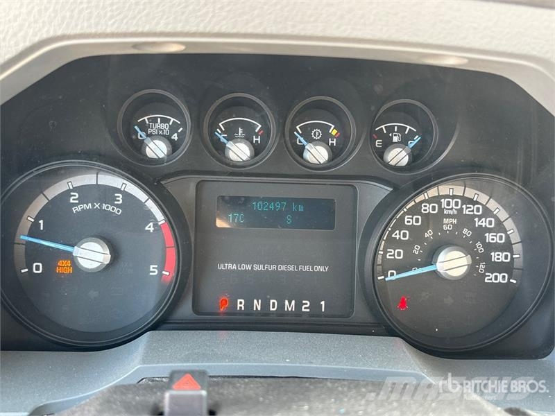 Ford F-350 XL 4x4 Crew Cab Pickup Otras furgonetas