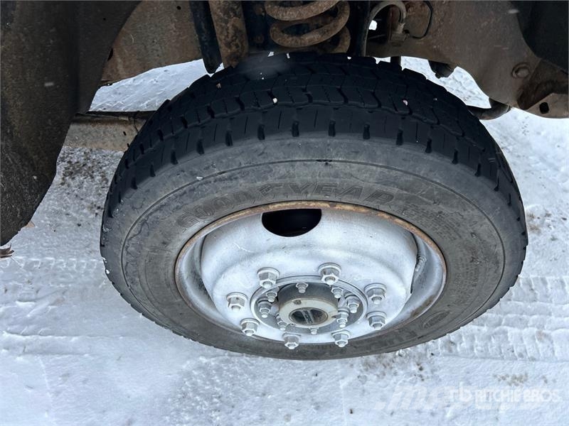 Ford F-350 XL 4x4 Extended Cab Utility Truck Pickup/Sideaflæsning