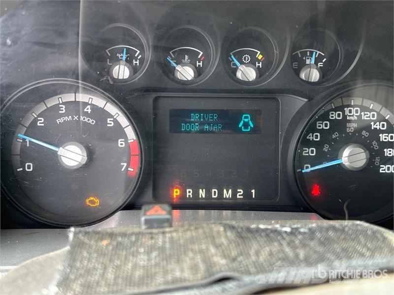 Ford F-350 XL 4x4 Extended Cab Utility Truck Pickup/Sideaflæsning