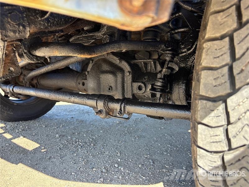 Ford F-350 XL 4x4 Pickup Ostalo