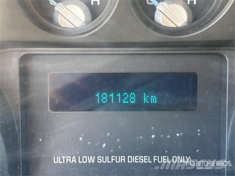 Ford F-350 XL 4x4 Pickup Ostalo