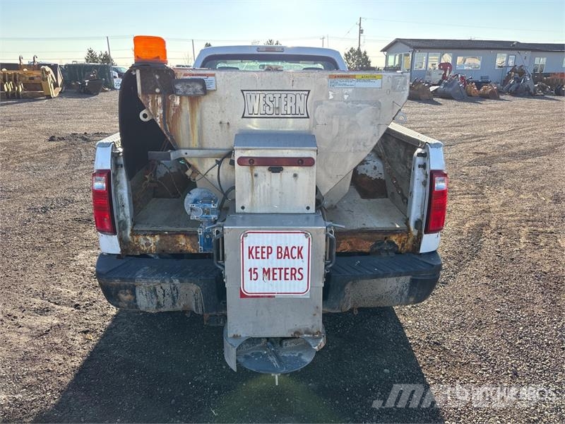 Ford F-350 XL 4x4 Spreader Truck Onderhoud voertuigen