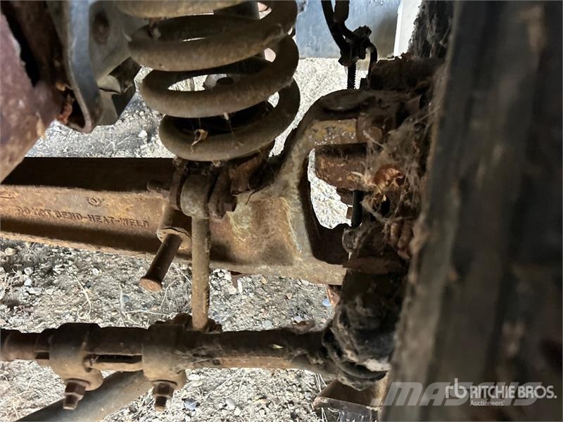 Ford F-350 XLT 4x2 Utility Truck (Inoperable) Pik up kamioni