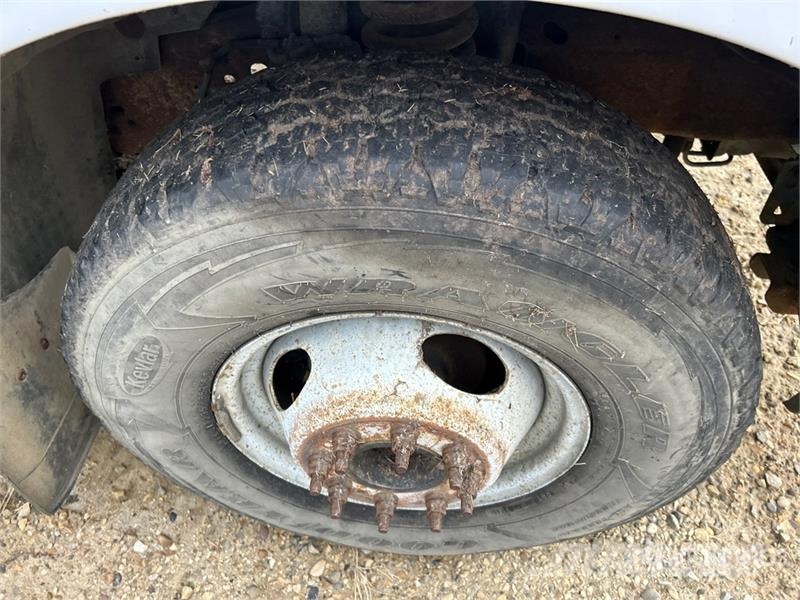 Ford F-350 XLT 4x2 Utility Truck (Inoperable) Pik up kamioni