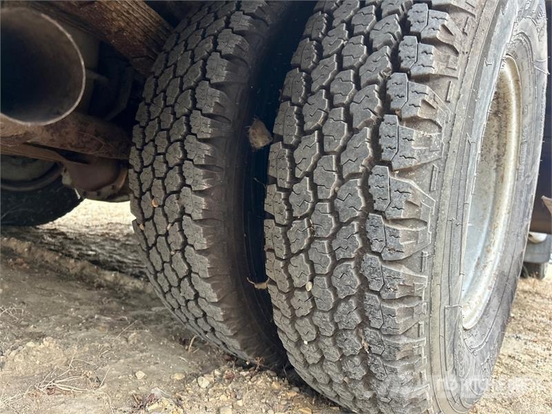 Ford F-350 XLT 4x2 Utility Truck (Inoperable) Pik up kamioni