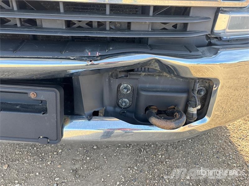 Ford F-350 XLT 4x4 Crew Cab Pickup Anders