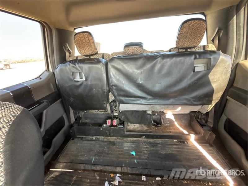 Ford F-350 XLT 4x4 Crew Cab Pickup Прочие фургоны