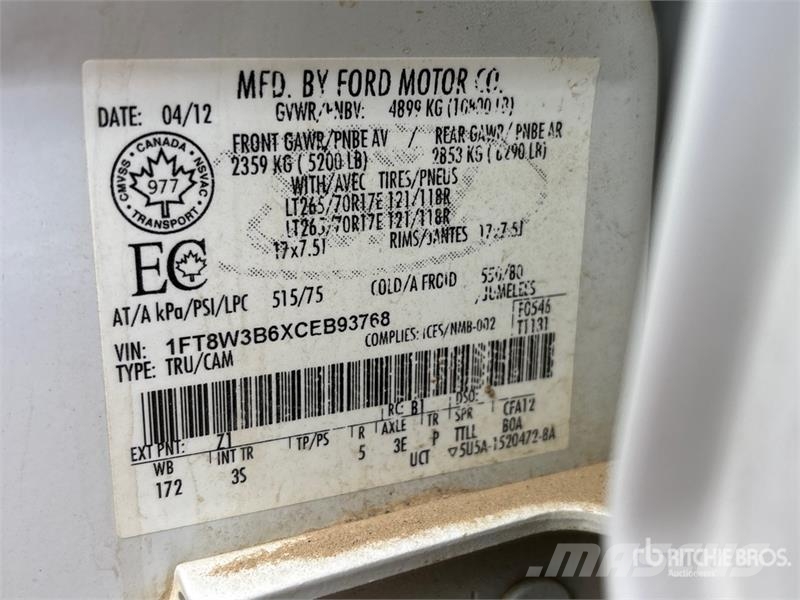 Ford F-350 XLT 4x4 Crew Cab Pickup 其他