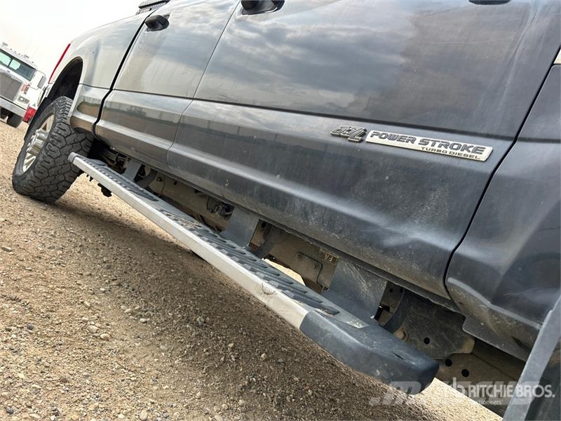 Ford F-350 XLT 4x4 Crew Cab Pickup Άλλα Vans