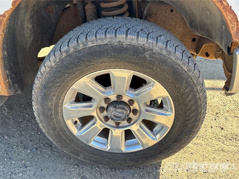 Ford F-350 XLT 4x4 Crew Cab Pickup Прочие фургоны