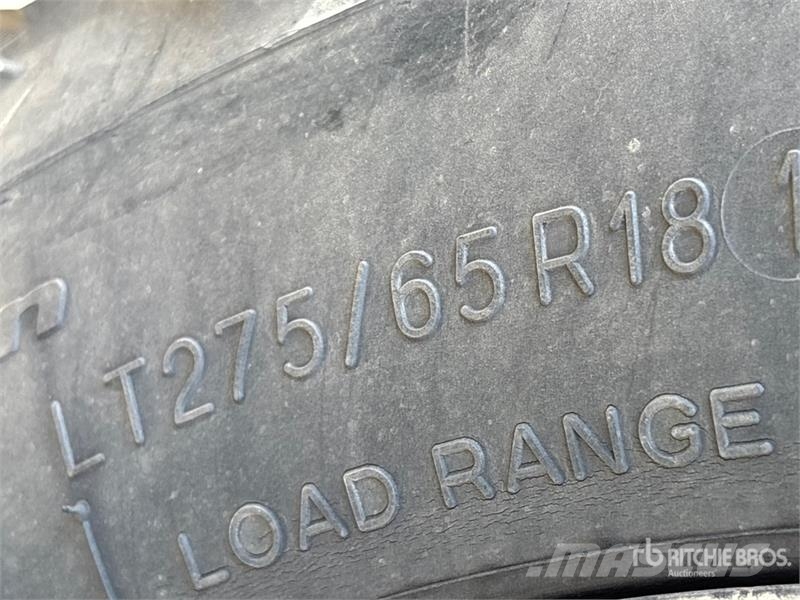 Ford F-350 XLT 4x4 Crew Cab Pickup Ostalo