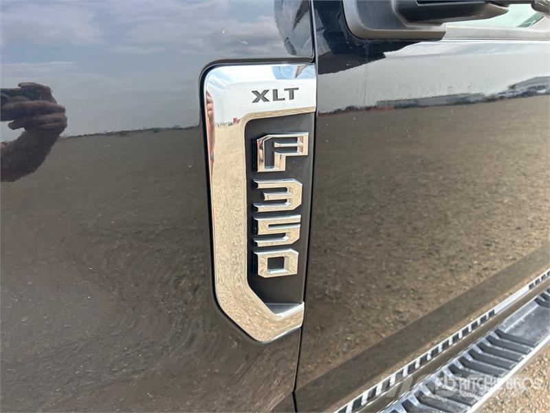 Ford F-350 XLT 4x4 Crew Cab Pickup Άλλα Vans