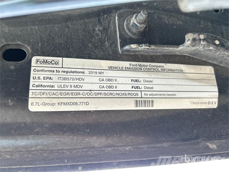Ford F-350 XLT 4x4 Crew Cab Pickup Άλλα Vans