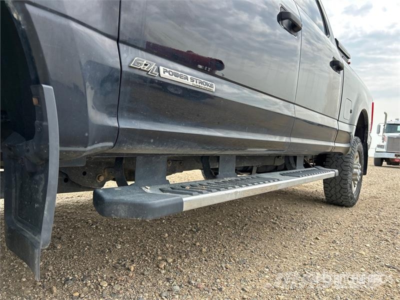 Ford F-350 XLT 4x4 Crew Cab Pickup Άλλα Vans