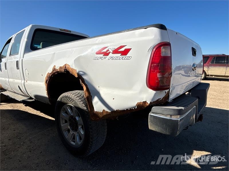 Ford F-350 XLT 4x4 Crew Cab Pickup Прочие фургоны