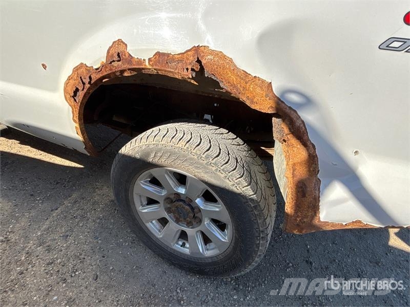 Ford F-350 XLT 4x4 Crew Cab Pickup Прочие фургоны