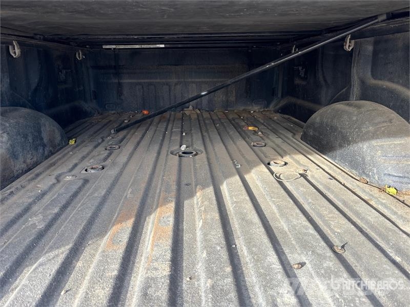 Ford F-350 XLT 4x4 Crew Cab Pickup (Inoperable) Övriga bilar